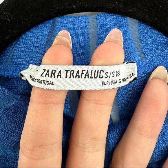 ZARA | Mesh Pinstripe mock neck blouse - Picture 5 of 10